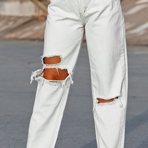 PrettyLittleThing Boyfriend Jeans